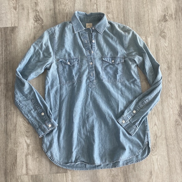 J Crew half placket Chambray Shirt size XS - Picture 2 of 5